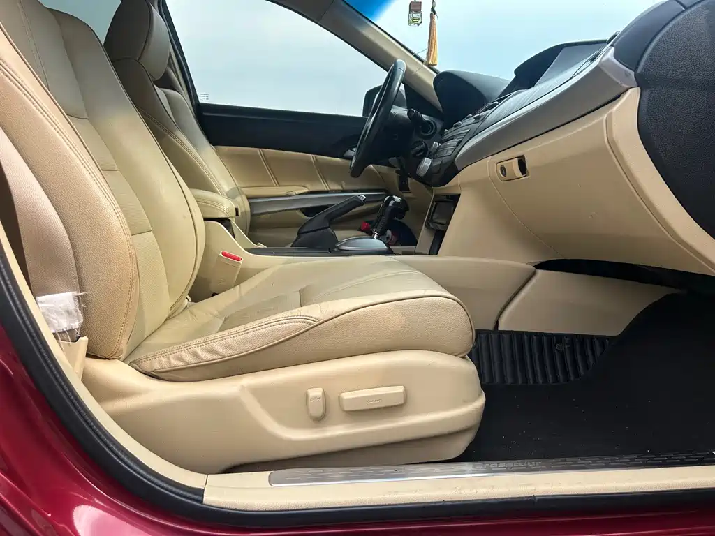 Honda Crosstour — миниатюра 8