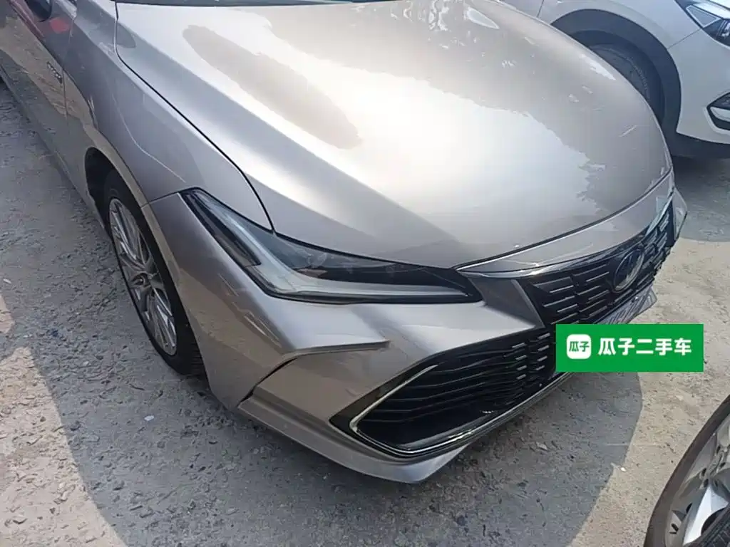 Toyota Avalon — миниатюра 9
