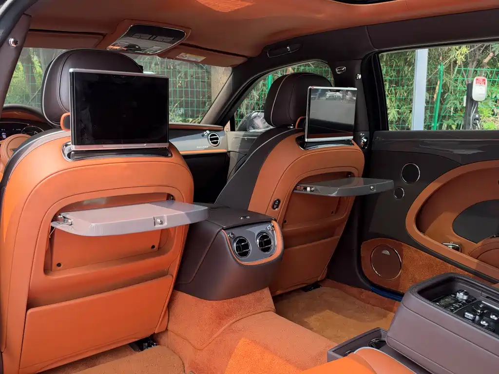 Bentley Mulsanne — миниатюра 21