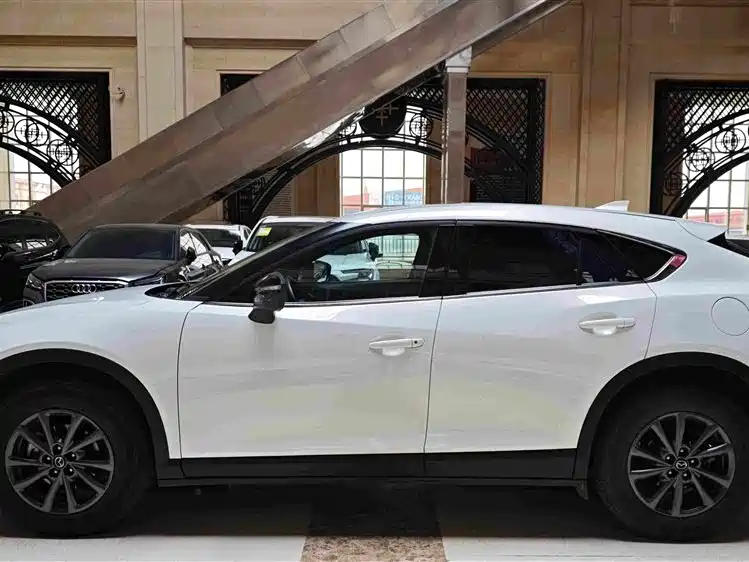 Mazda CX-4 — миниатюра 4