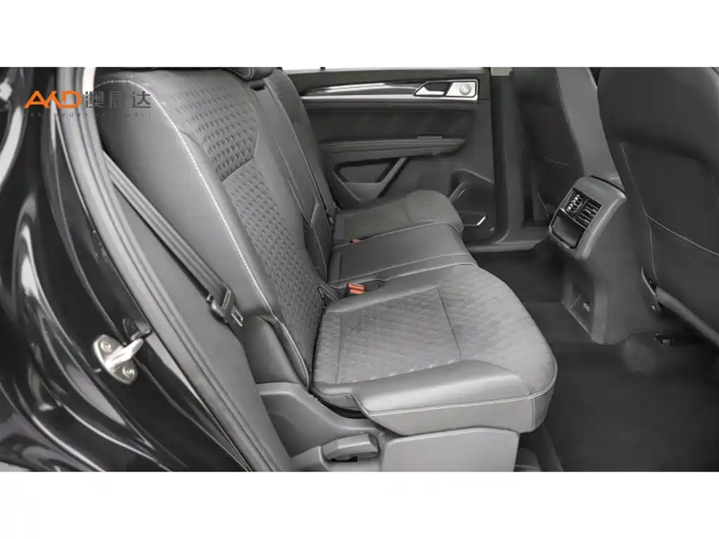 Volkswagen Teramont — миниатюра 8