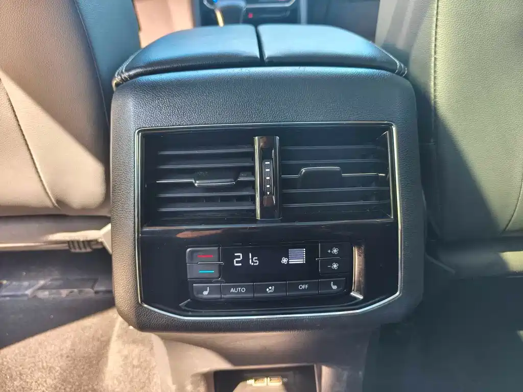 Volkswagen Teramont — миниатюра 13
