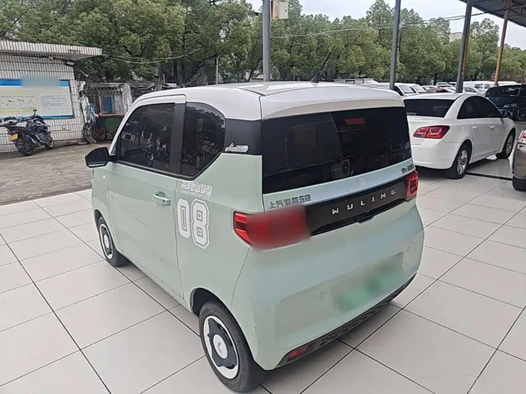 Wuling MINIEV — миниатюра 5