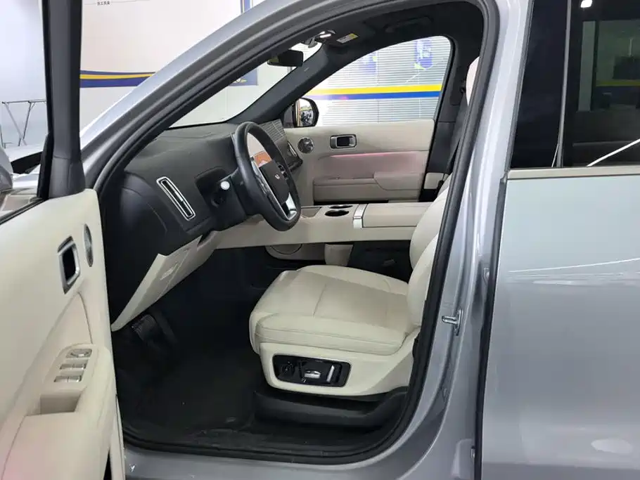 Li Auto Li L9 — миниатюра 9
