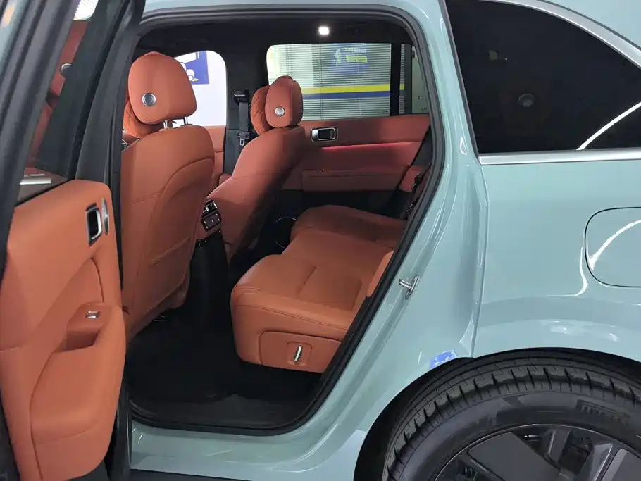 Li Auto Li L6 — миниатюра 11