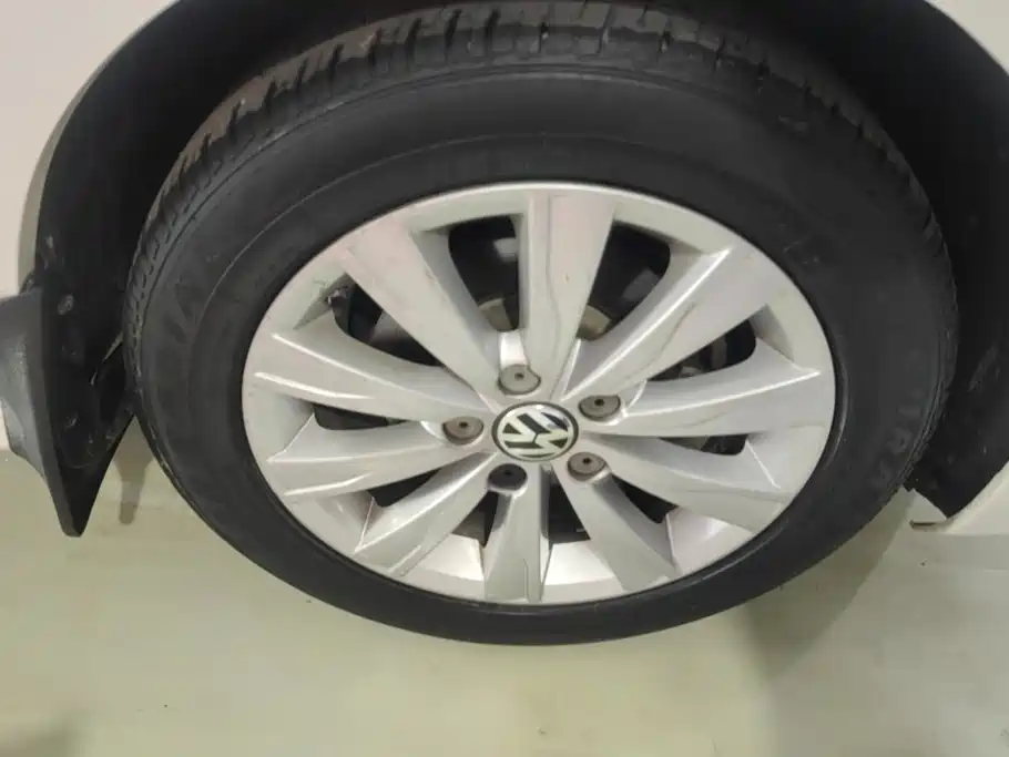 Volkswagen Sagitar — миниатюра 6