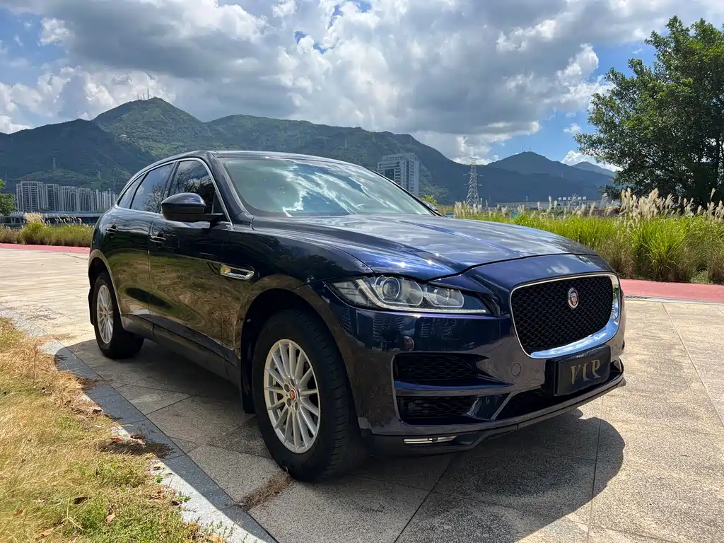 JAGUAR F PACE