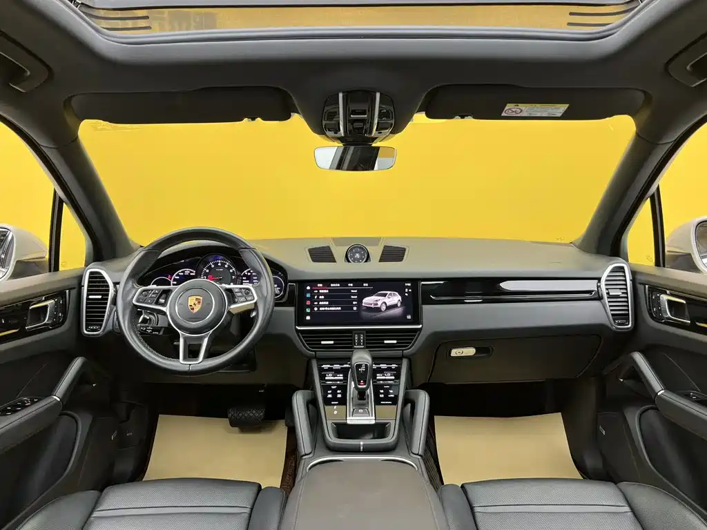 Porsche Cayenne — миниатюра 17