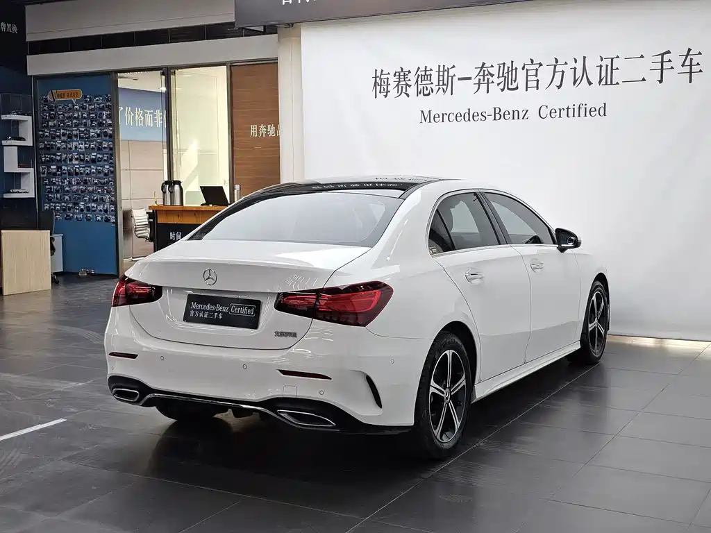 MERCEDES-BENZ A CLASS