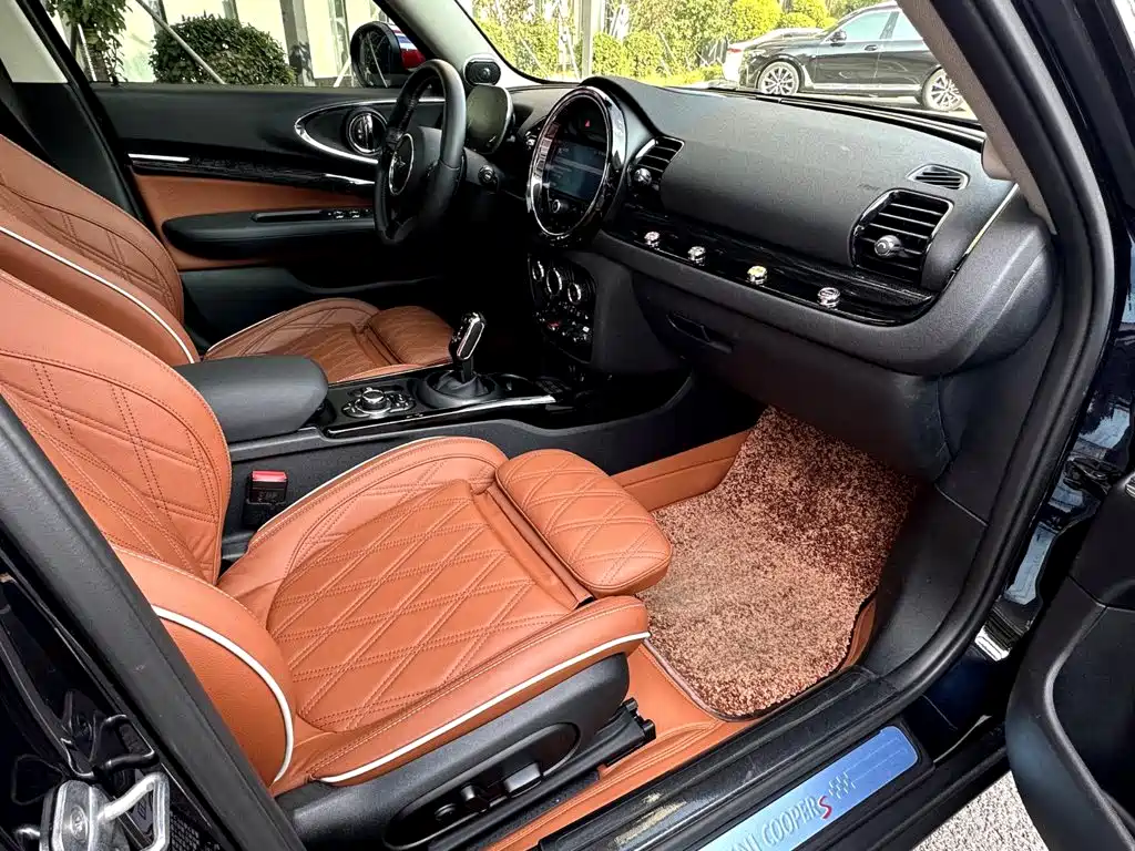 MINI Mini Clubman — миниатюра 9
