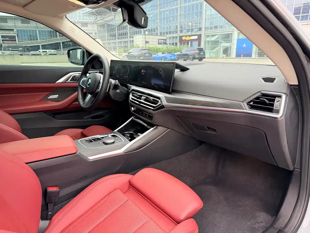 BMW 4 Series — миниатюра 13