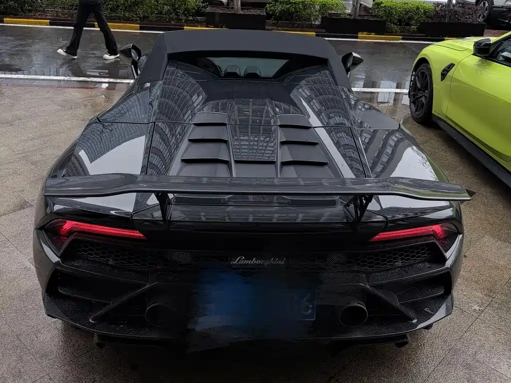 Lamborghini Huracán 2020 Huracán EVO RWD Spyder