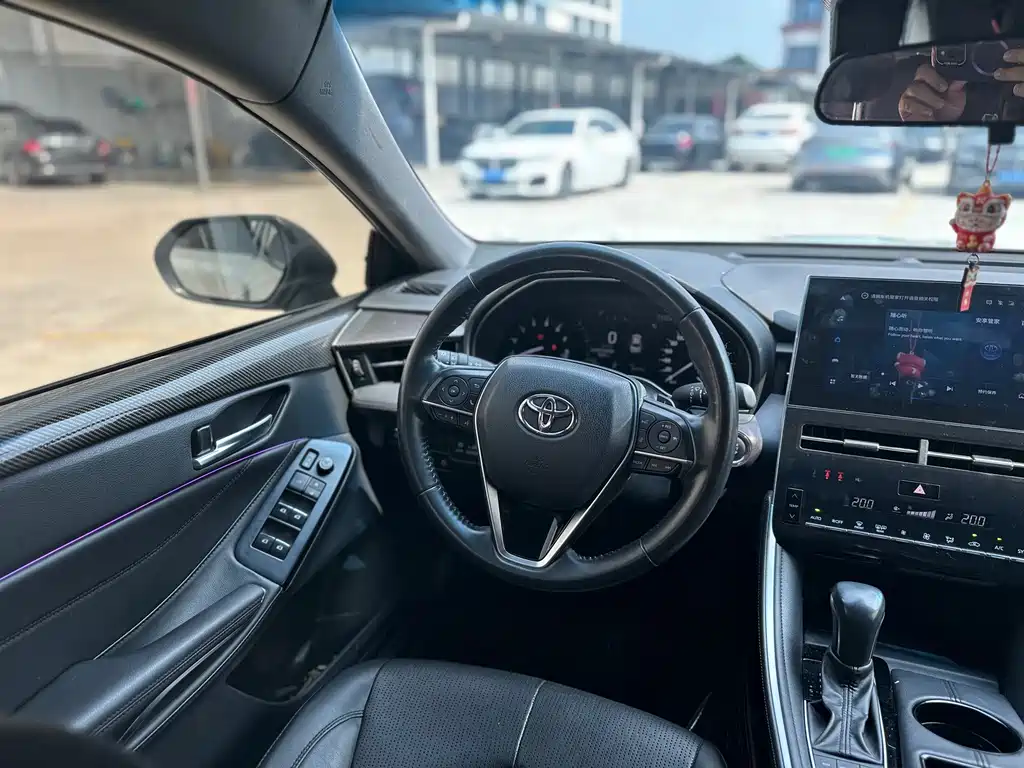 Toyota Avalon — миниатюра 14