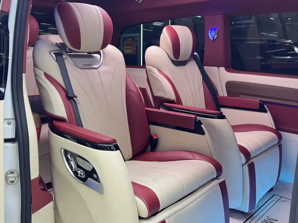 Mercedes-Benz Vito 2023 2.0T