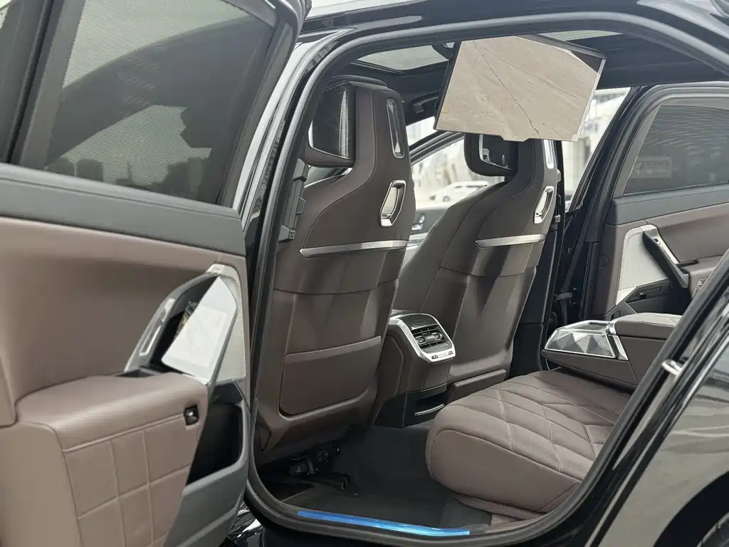 BMW 7 Series 7 2023 740Li Premium Luxury