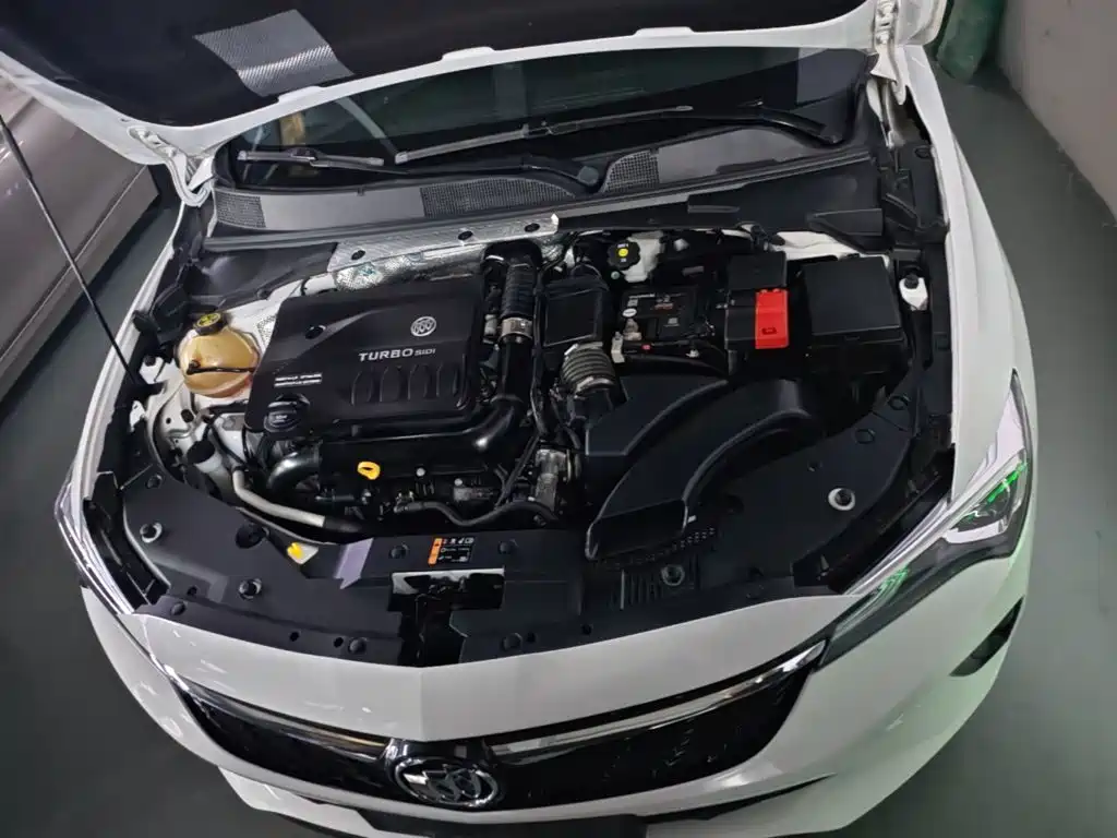 Buick Verano — миниатюра 20