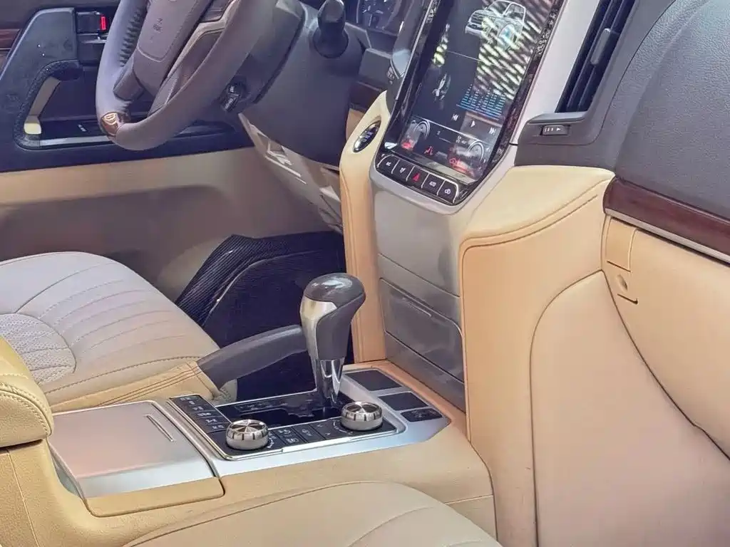 Toyota Land Cruiser — миниатюра 4