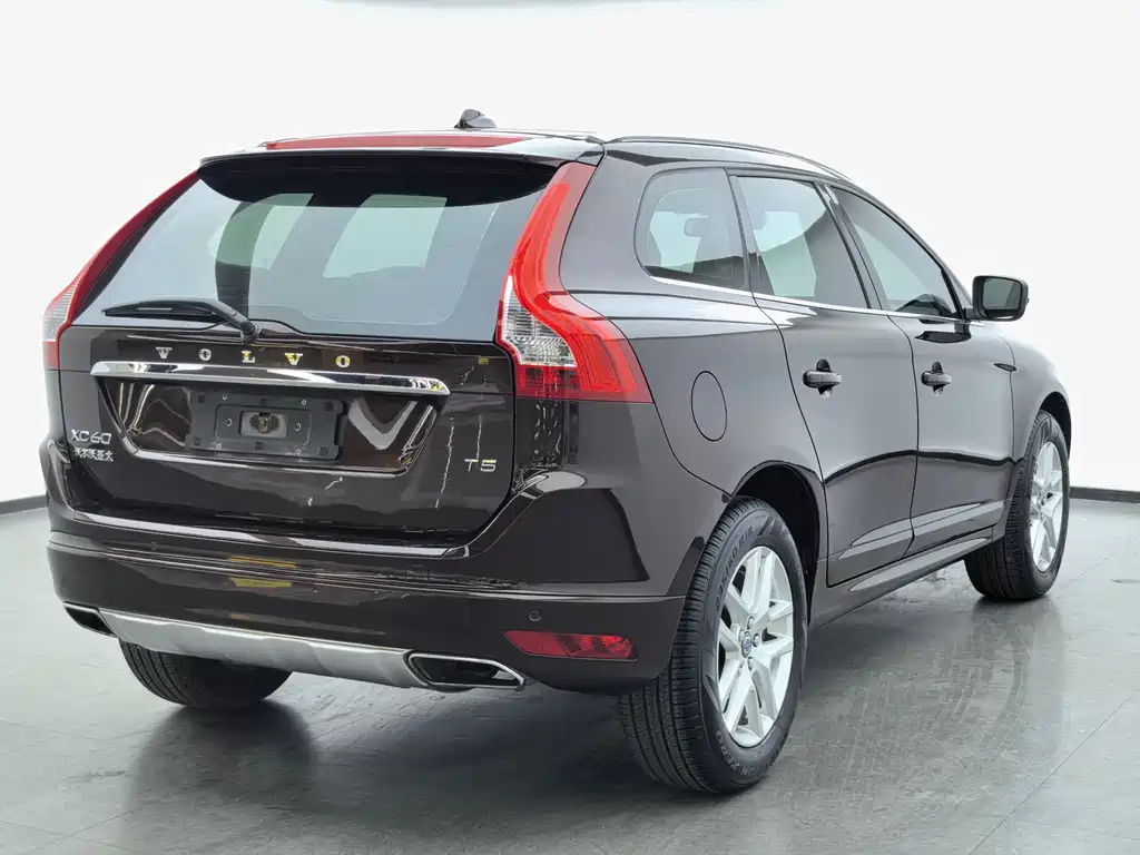 Volvo XC60 2017 T5