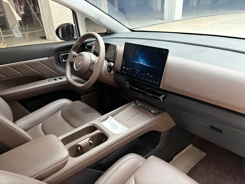 Wuling Xingguang 730 New Energy — миниатюра 10