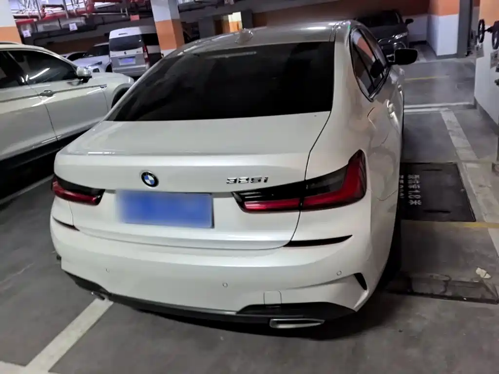 BMW 3 Series — миниатюра 6
