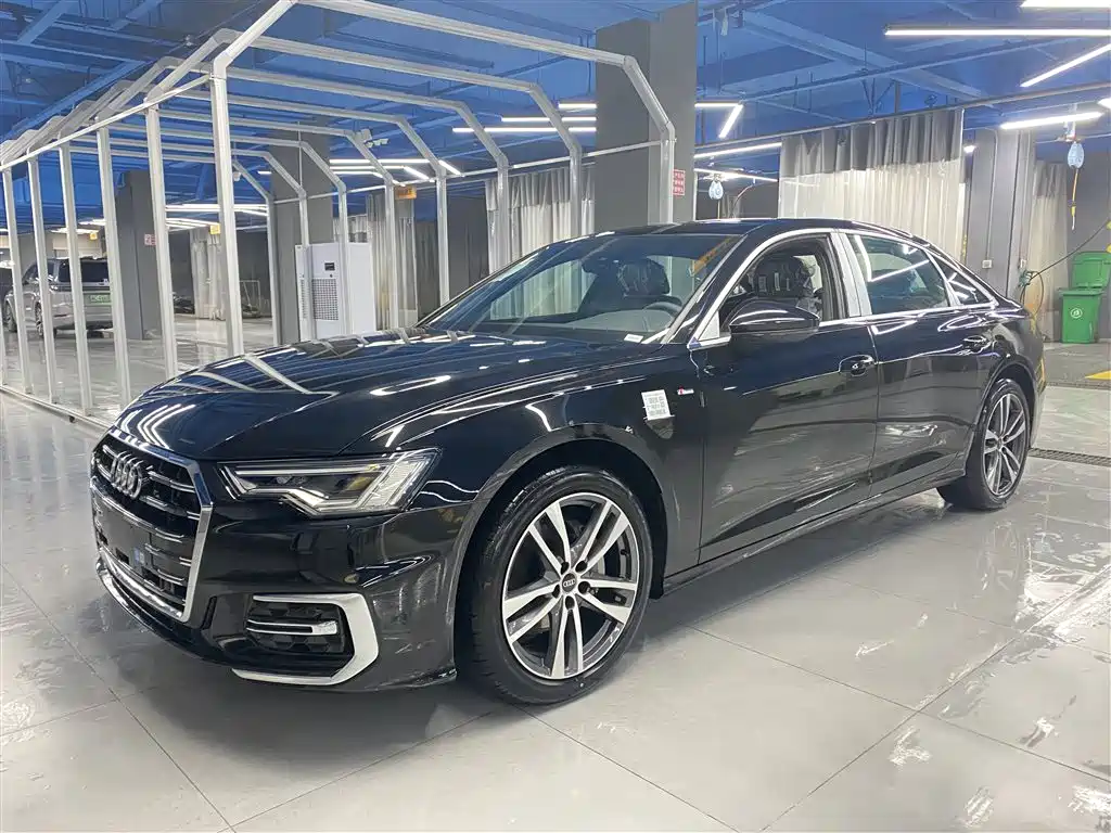 Audi A6L 2025