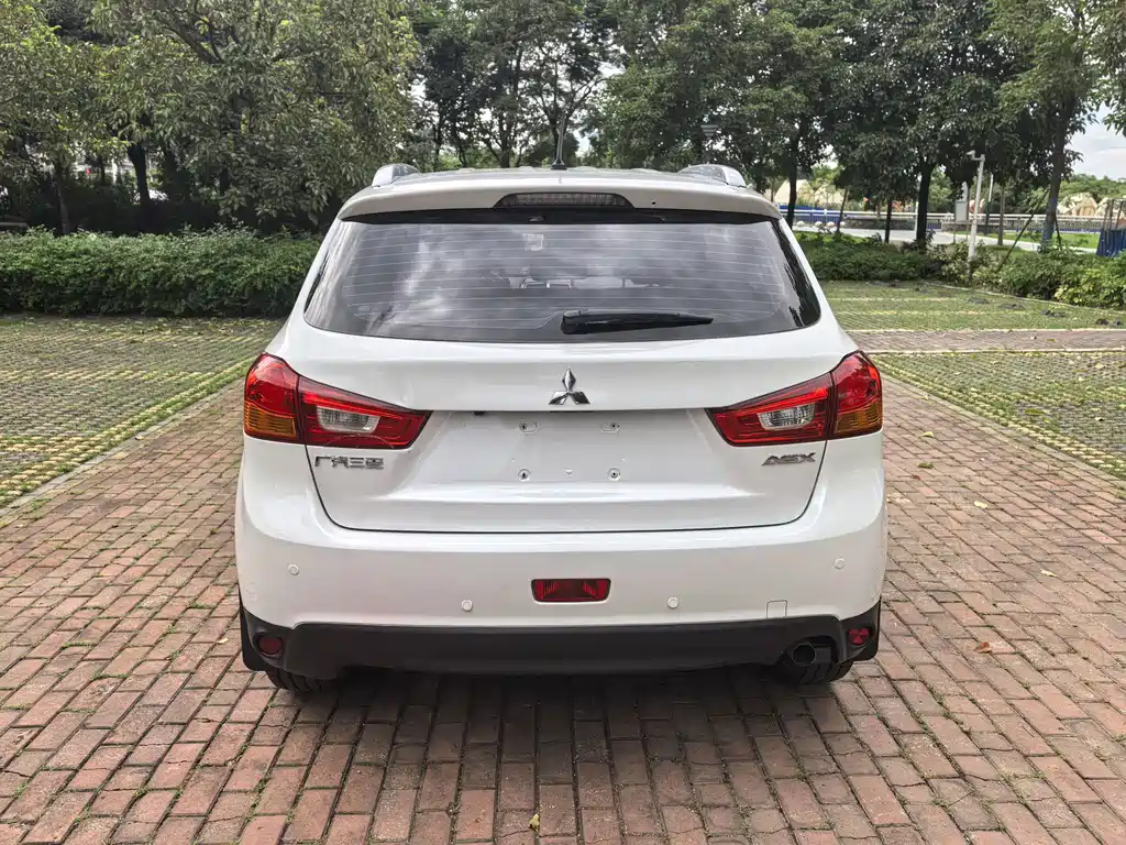 Mitsubishi ASX — миниатюра 5