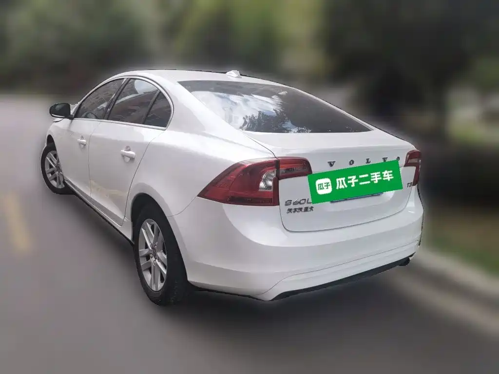 Volvo S60 — миниатюра 25