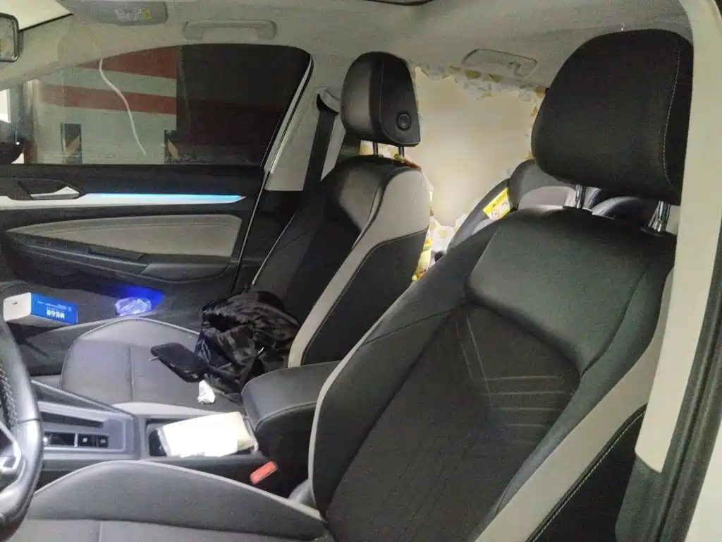 Volkswagen Golf — миниатюра 16