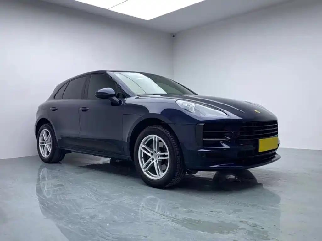 Porsche Macan — миниатюра 3
