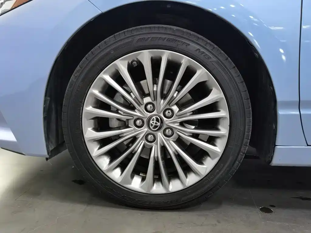 Toyota Avalon — миниатюра 17