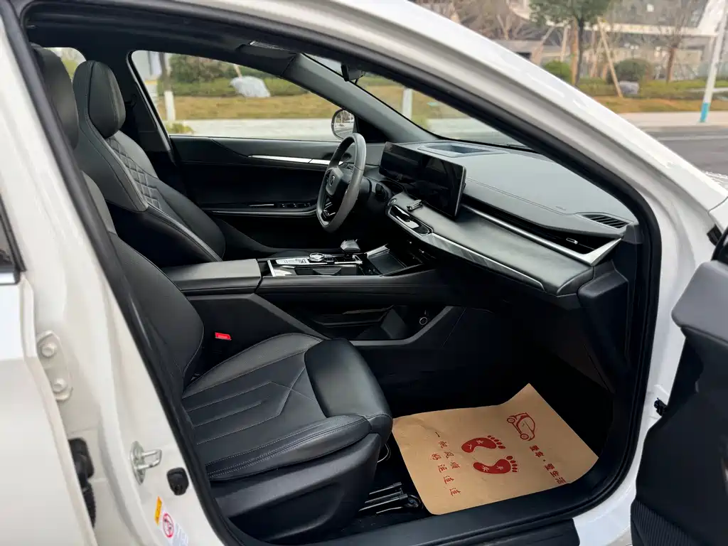 CHANGAN RUICHENG PLUS