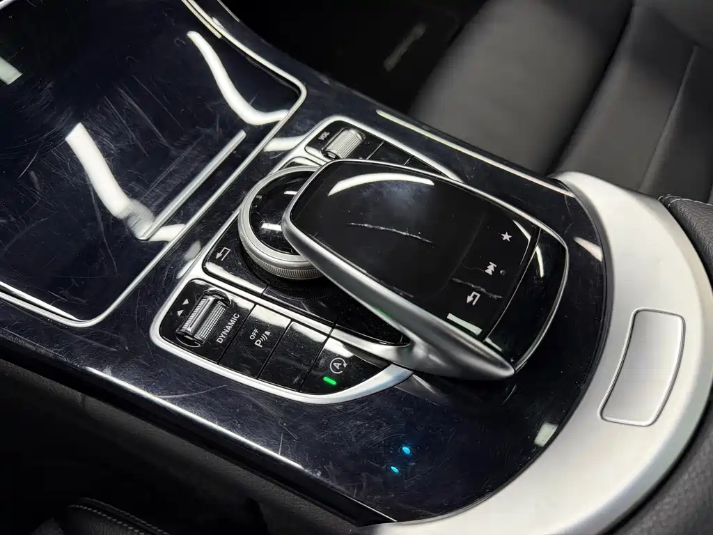 Mercedes-Benz C-Class (Import) — миниатюра 17