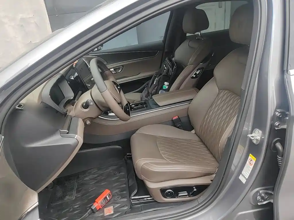 BYD Han — миниатюра 15