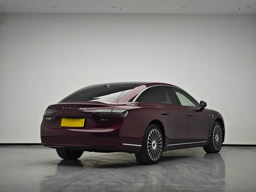 AITO ENJOY THE WORLD S9