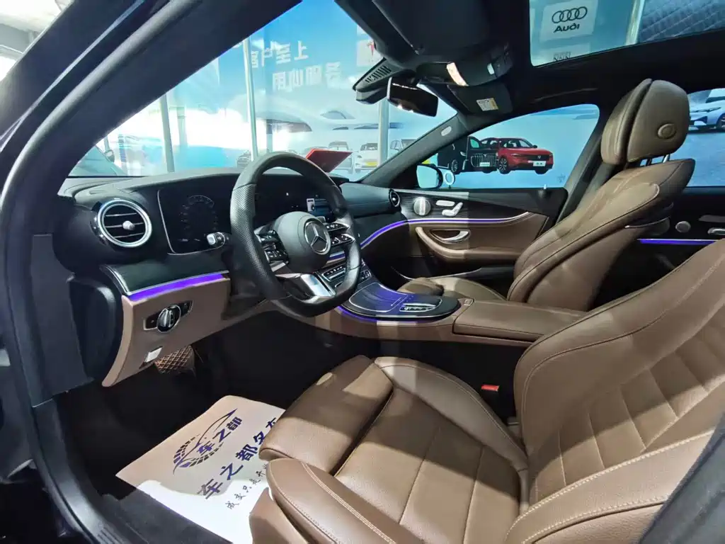 Mercedes-Benz E-Class — миниатюра 4