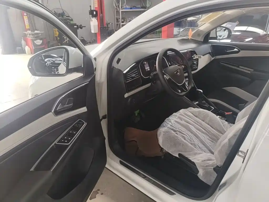 Jetta VS5 — миниатюра 16