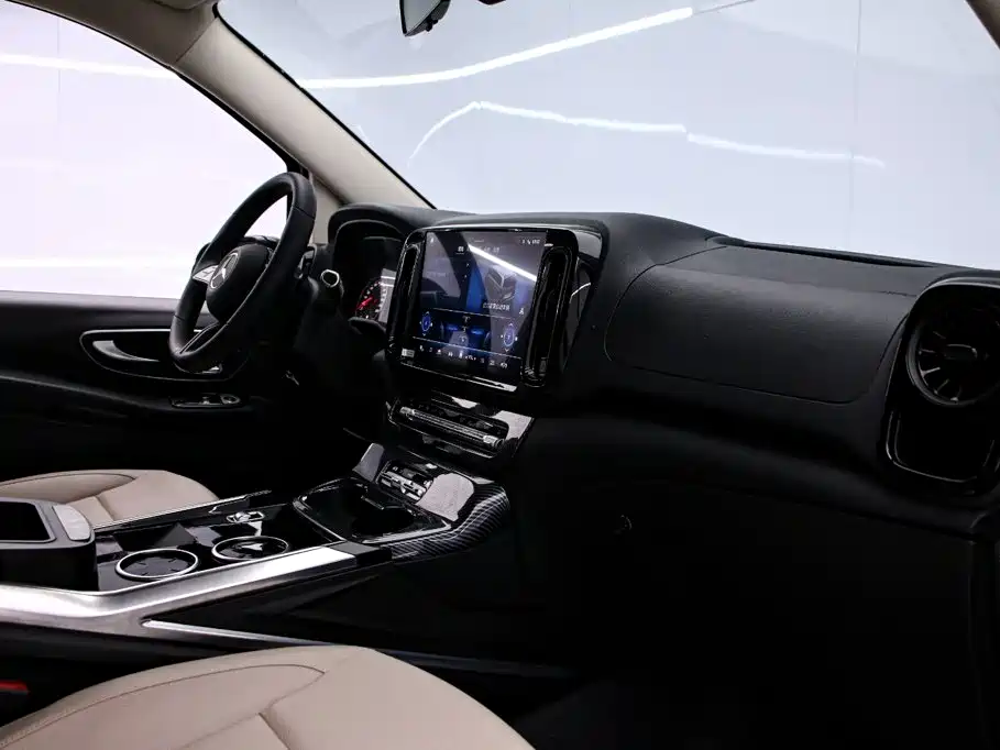 Mercedes-Benz Vito — миниатюра 5