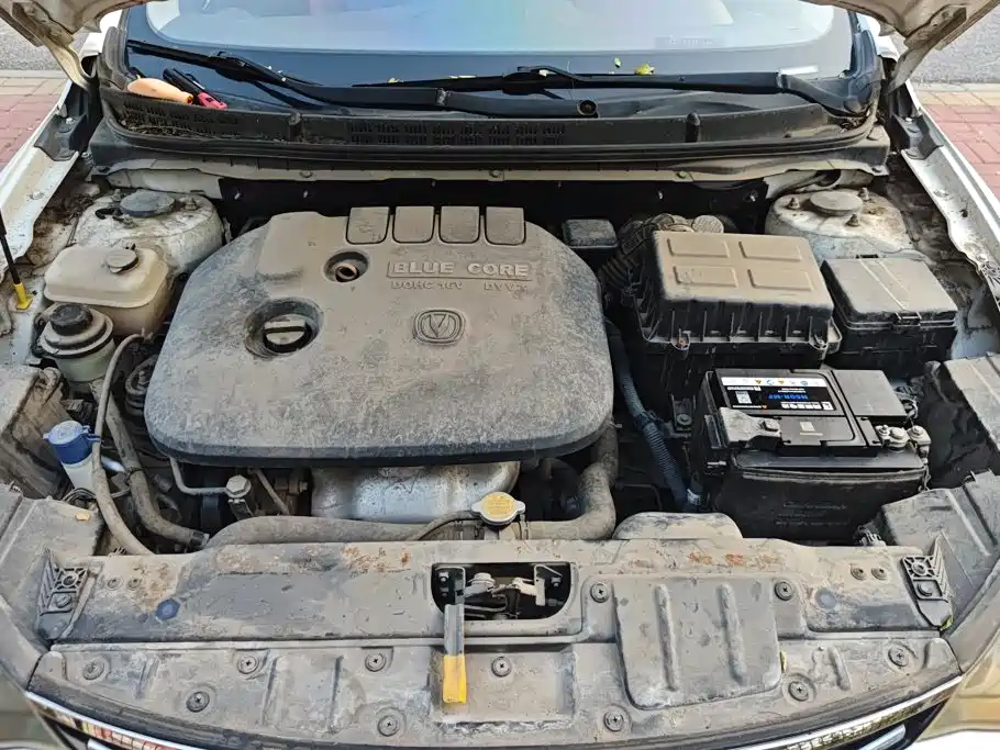 Changan Eado XT — миниатюра 10