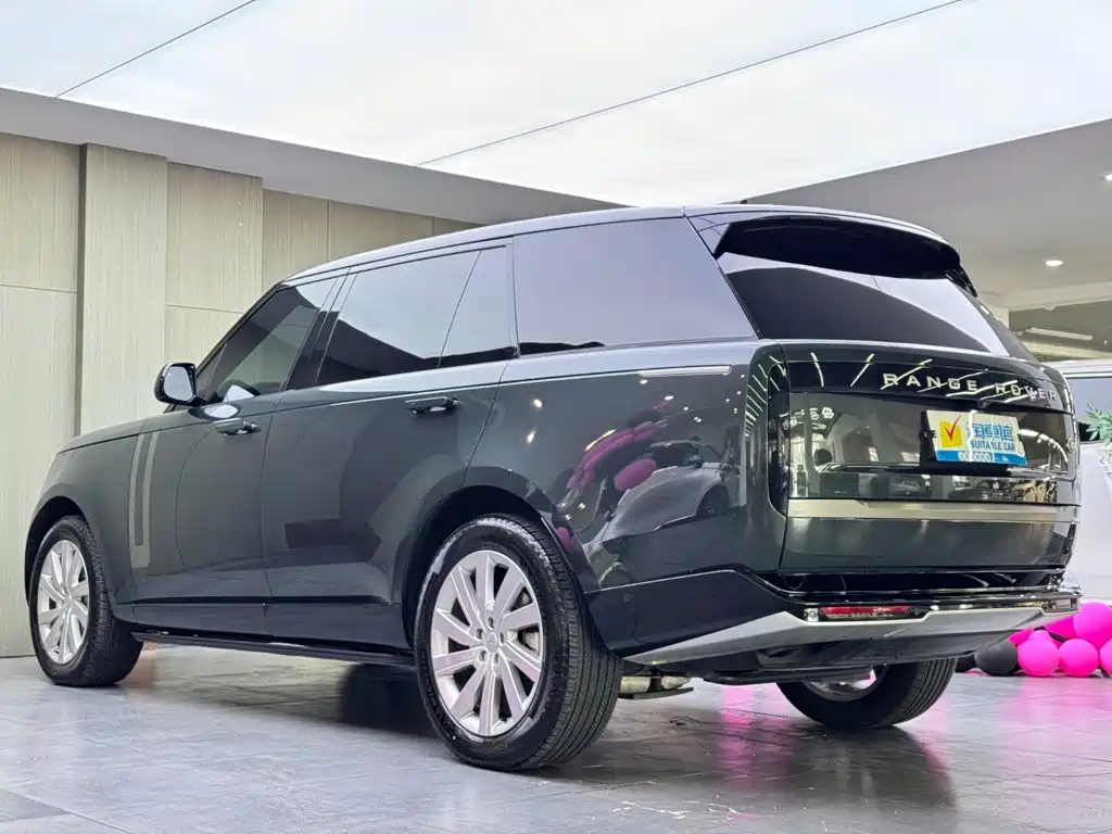 Land Rover Range Rover — миниатюра 6