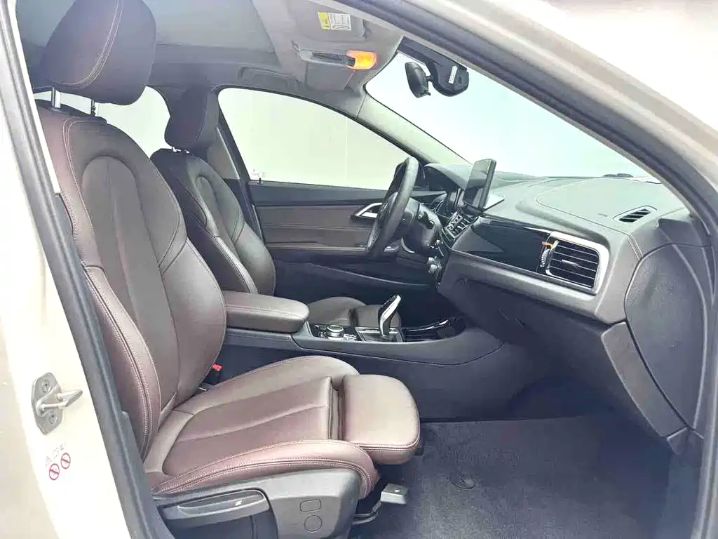 BMW 1 Series — миниатюра 10