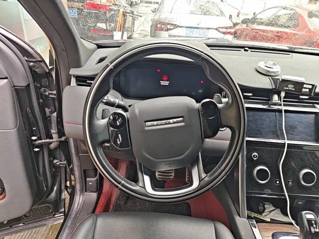Land Rover Discovery Sport — миниатюра 11