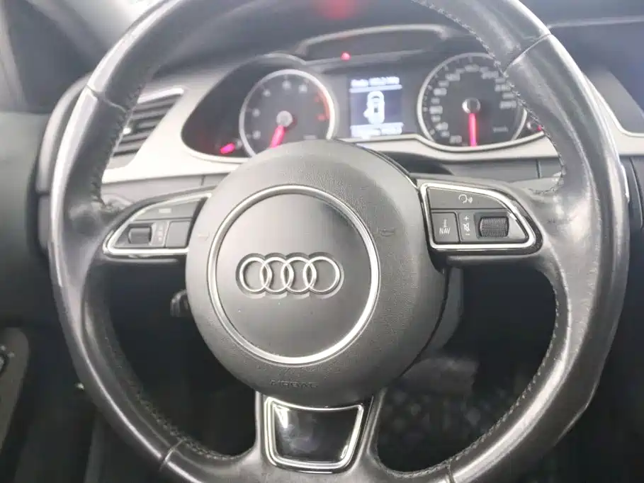 Audi A4L — миниатюра 6
