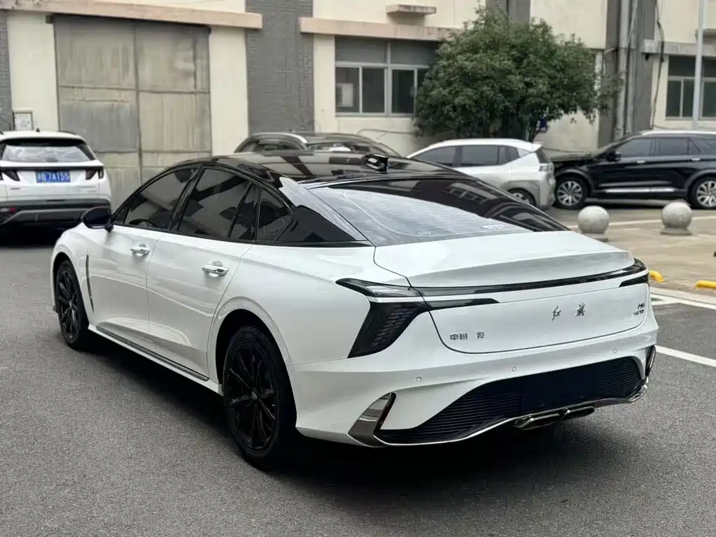 Hongqi Hongqi H6 — миниатюра 11