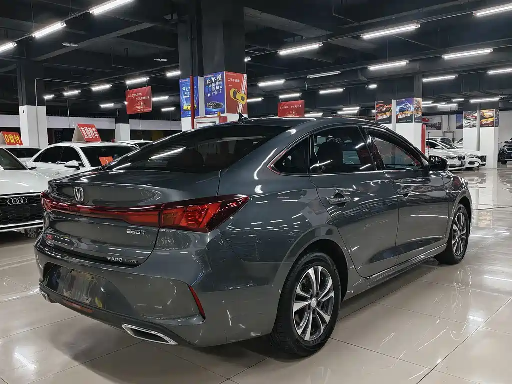 Changan Eado — миниатюра 9