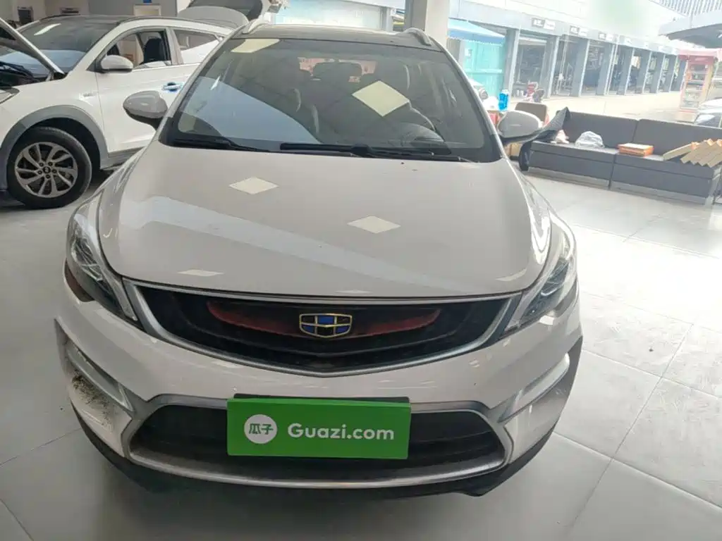 Geely Emgrand GS — миниатюра 3