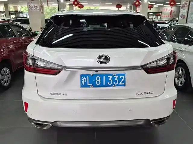 Lexus RX — миниатюра 3