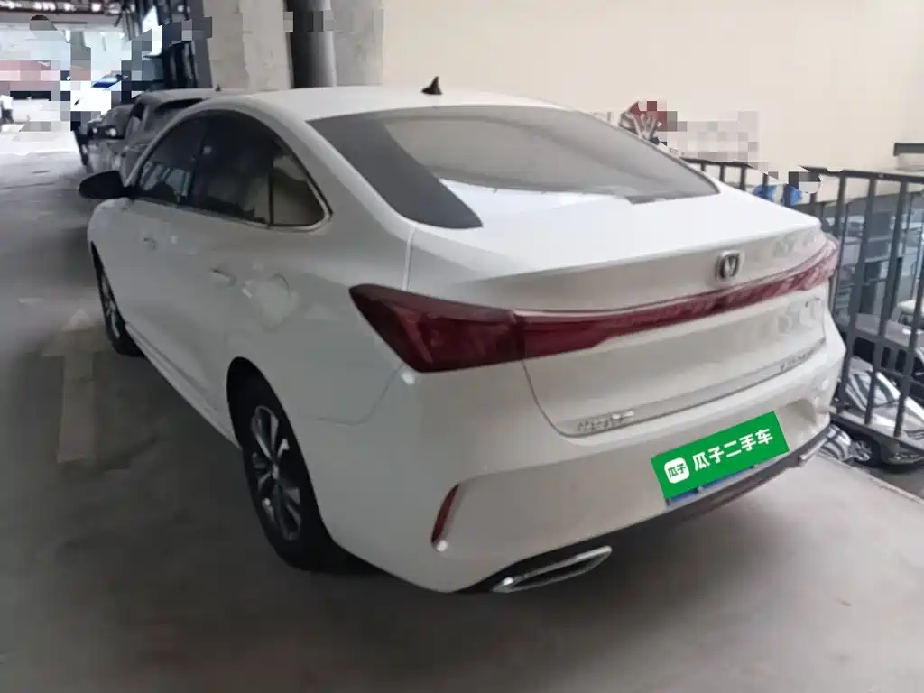 Changan Eado — миниатюра 5