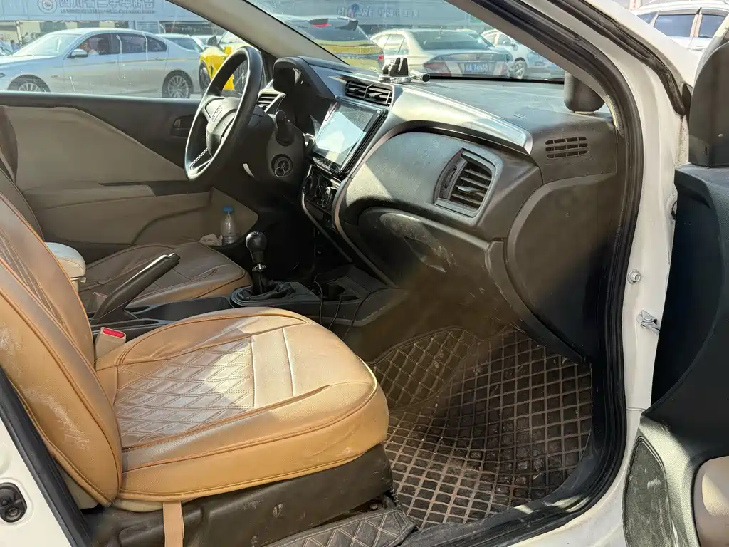 Honda City — миниатюра 12