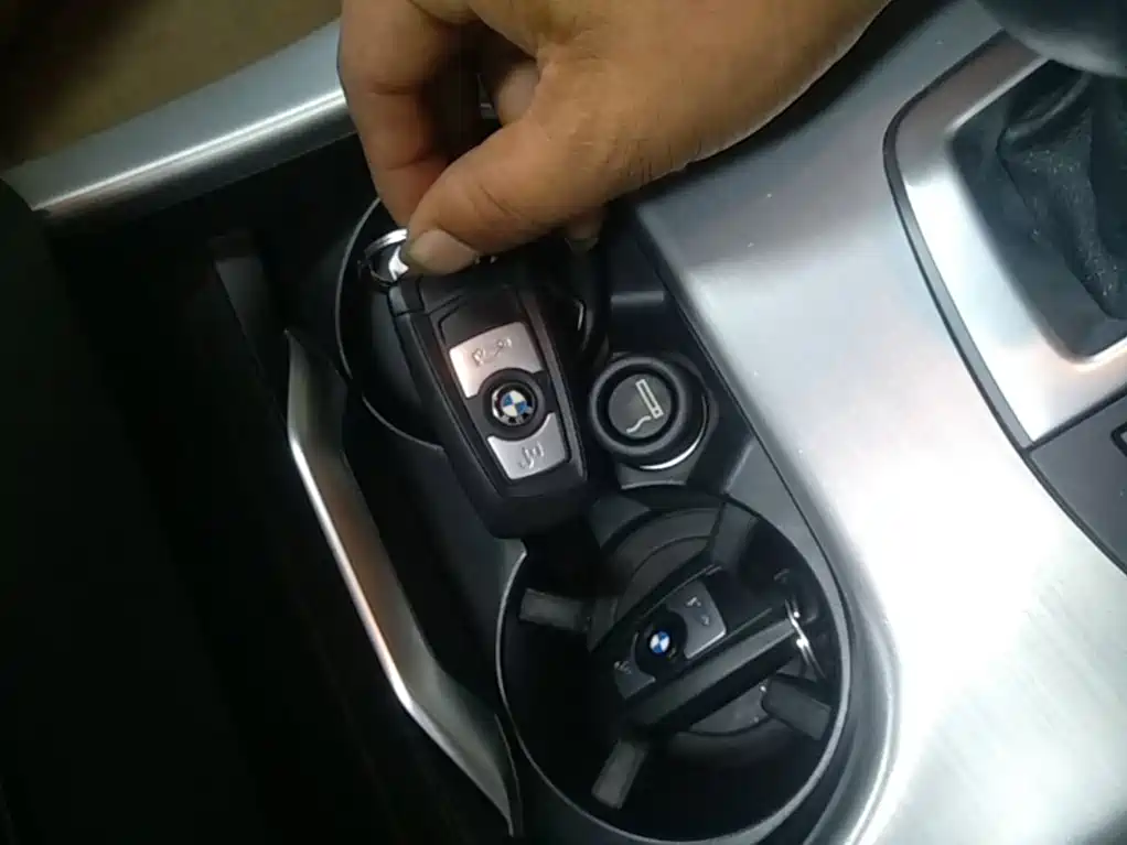 BMW X4 — миниатюра 9