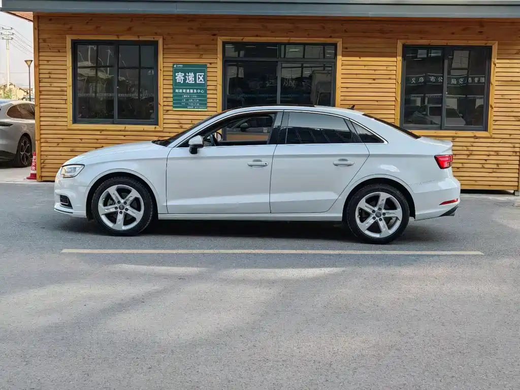 Audi A3 — миниатюра 8